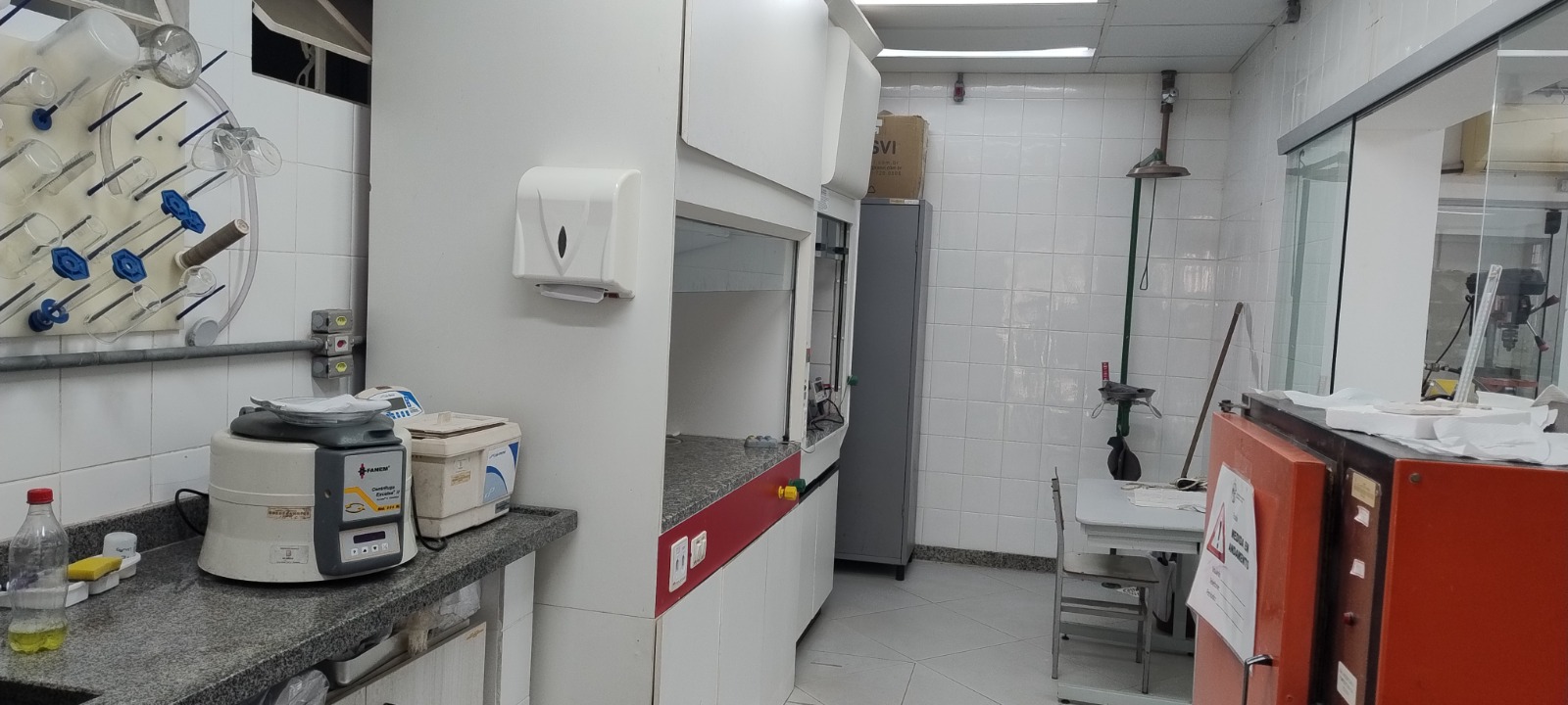 Infraestrutura do laboratório